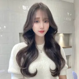 お出かけ前に💕コテ巻きヘアセット🫧