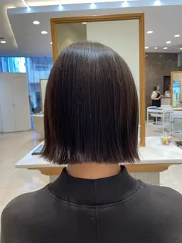 ☆レディース限定☆ 韓国風ボブカット✂️＋赤み消し透明感カラー✨️＋内部浸透型トリートメント✨️