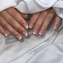 ★オフなし★ハンド★王道フレンチネイル