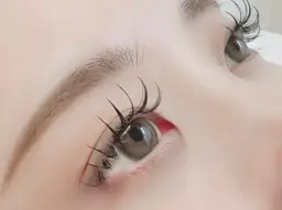 フラットラッシュ140本までオフ無料⭐︎アイシャンプー&コーティング込み♪