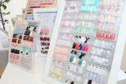 【オフ込み】約100種類から選べるデザイン♪ハンドネイル6250円→4950円