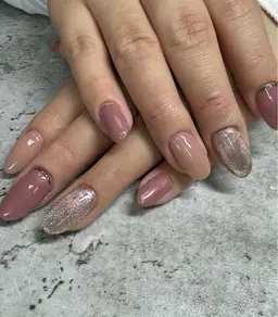 シンプルデザインネイル