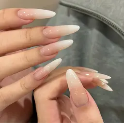 【チップ10本長出し】ベイビーブーマーネイル