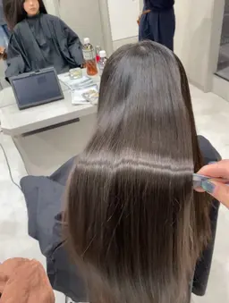 🥈人気No.2 🇰🇷韓国風カット＋美髪矯正🫧