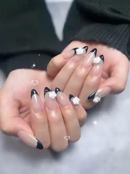 チップスカルプ【自店・他店オフ無料(ソフトジェル)★長さだし】フレンチ🫧甘皮ケア込み※クリアベース