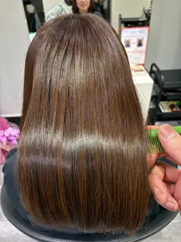 髪質改善ストレート