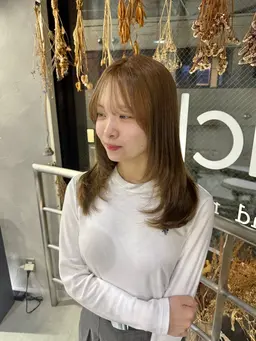 🪐【3月限定ミニモ学割❣️U22】カット+カラー+トリートメント🪐