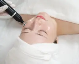 【美白・シミ改善】ララピール🇰🇷×トラネキサム酸導入🫧