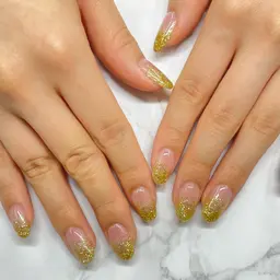ハンドネイル 💅🏻ジェルオフあり！ラメグラ✨詳細情報確認後のご予約をお願いします。