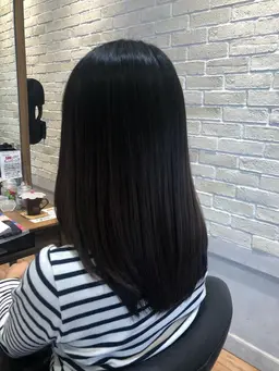 【🍀ご新規様限定🍀】《艶髪コース👑》美フォルムカット＋髪質改善艶髪ストレート＋業界最高峰トリートメント