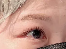 【ご新規様クーポン】パリジェンヌラッシュリフト🕊️ 根元からしっかり立ち上げます✨