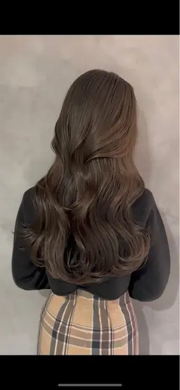 🫧『ヘッドスパ（10分）』🫧カラーのメニューに追加もできますのでぜひご連絡ください💌