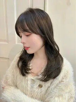 【17日15:00-🈳】レイヤーカット＋3step treatment🎀