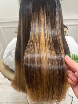 【トリートメントメニュー】複数のお悩み解決!Aujua トリートメント