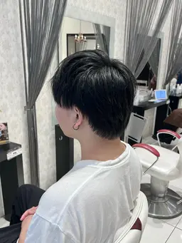 メンズカット+ヘッドスパ+お持ち帰りできるスタイリング剤1つ✨