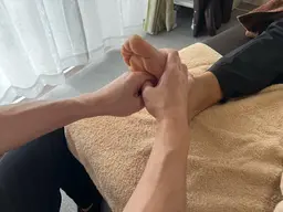 もみほぐし＋足ツボ90分¥5500