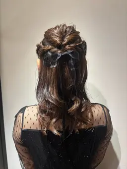【レディース•平日限定!】🎀ヘアアレンジ🎀 ⚠️3日前には希望のスタイル(写真を送ってください🙇♀️)