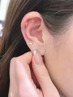 耳ツボジュエリー💎補足説明お読み頂き承諾頂けましたらご予約下さい