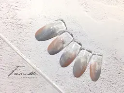 【デザイン指定練習モデル】ニュアンスネイル¥1580🤍写真のデザインになります！カラー変更ＯＫ✨