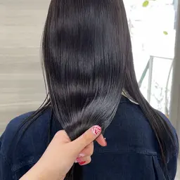 酸性ストレート＋内部修復トリートメント＋ワンカラー🐣‪🫧 ͛.*
