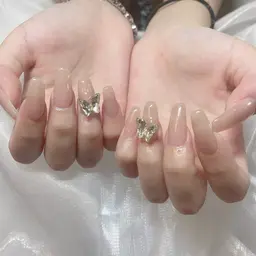 チップスカルプワンカラー/ラメグラ+2個パーツ/2本埋め尽くし¥8980