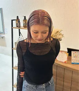 リタッチ（ブリーチ）＋オンカラー＋トリートメント🩰✨