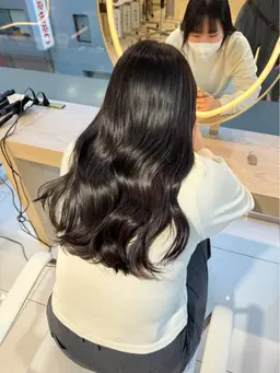 『ꉂꉂ📣学生、就活生応援クーポンꉂꉂ📣』🫧🦋うる艶暗色カラー🦋🫧（ロング料金あり）(ミニモ学割)