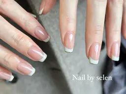 ワンカラーを入れたフレンチネイル★ご新規様限定オフ無料