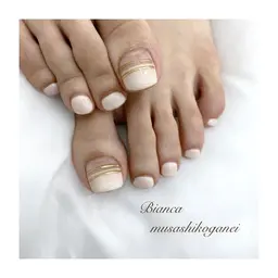 【フットネイル🍎オフ無し】シンプルネイル◯初回¥5200/2回目以降¥6200​〜​ [武蔵小金井/パラジェル登録店]