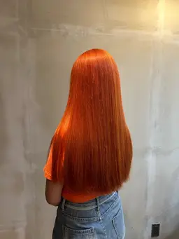 カット＋ブリーチカラー