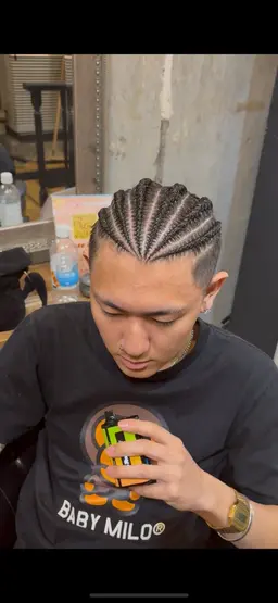 🌟12月限定🌟コーンロウ1本1000円！