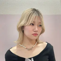 🌟一気にイメチェン🌟【カット】＋【ケアブリーチカラー】＋【髪質改善トリートメント】16390➡️12000