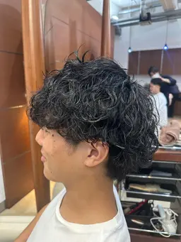 【メンズ】カット&波巻きパーマorツイストスパイラルパーマ /流行のスタイルを簡単に再現できます😁