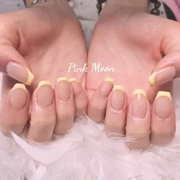 フレンチネイル