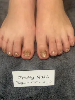 【オフ無し】フットネイル🎀自爪ネイルワンカラーorラメグラからお選びください✨