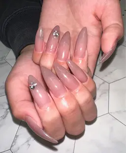 チップ長さ出し10本➕ワンカラー➕お好きなパーツ1つ🍒