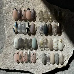 (オフあり）毎月変わるキャンペーンネイルorフレンチorカラーグラデーション💚オフ無料