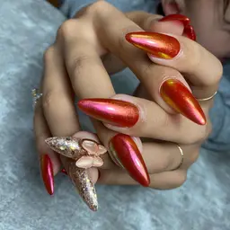 長さだし1本¥550❣️10本¥5500❣️アプレのGel-xと言うジェルでできたフルチップでの長さだしになります❣️