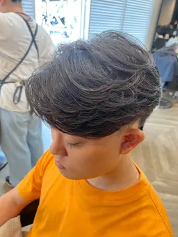 カット＋フェザーパーマ