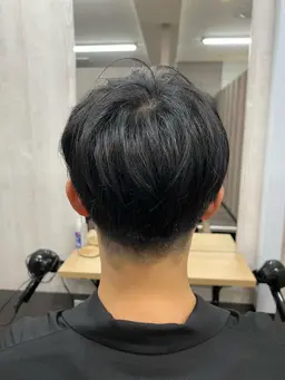 メンズカット＋眉カットorスキャルプシャンプー￥３９００