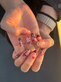 オフあり🪽ハンド持ち込みデザイン(※事前相談必須)