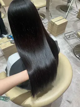 【期間限定‼️】サラサラで収まりやすく!ストレートパーマ+カット✨