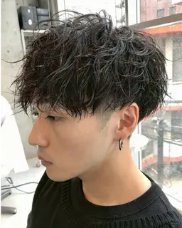 ⚡️「ミニモ新規限定クーポン」男らしさを出すならツイストスパイラルパーマ🧑‍🦱カット＋ツイストスパイラルパーマ