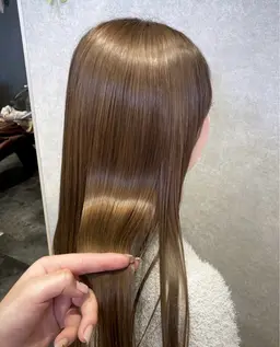 【ミニモ限定🧦】艶感たっぷり髪質改善カラー(白髪染め可)