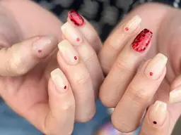 オフなし💛　シンプルデザインネイル