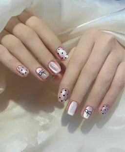 90分持ち込みデザイン🐳新規ソフトジェルオフ無料💍時間内パーツ付け放題❣️