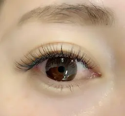 マツエク　　ボリュームラッシュ