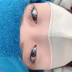 ラッシュリフト＋エクステ装着🦋※ワンホンデザインだとプラス550円です💞