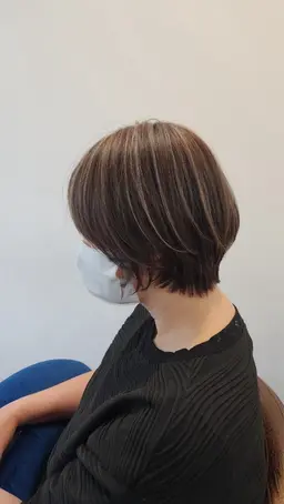 【💇🏼‍♀️カット+白髪ぼかしフルハイライト🤎】⌇ケアブリーチに変更◎⌇メンズ◎