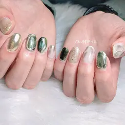 【ご新規様初回ソフトジェルオフ無料】ニュアンスネイル🐻アートやり放題🐻持ち込みデザインOk👌🏻‼️